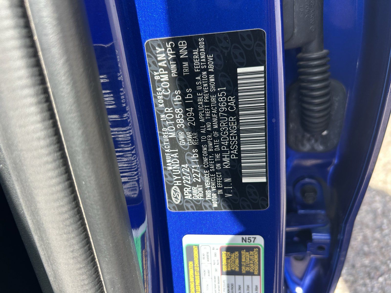 Used 2024 Hyundai Elantra Limited FWD image 20