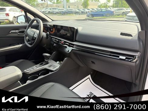 New 2026 Kia Sportage X-Line w/ X-Line Premium Package AWD/4WD image 11