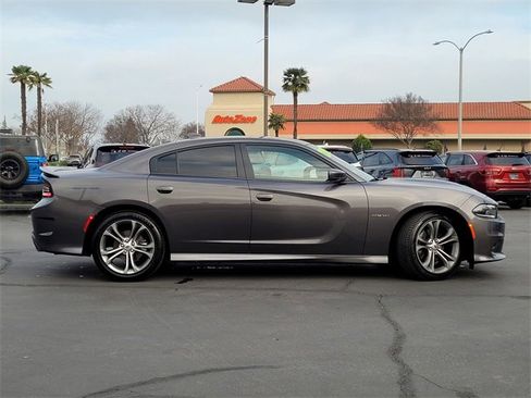 Used 2021 Dodge Charger R/T image 4