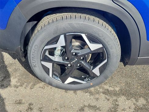 New 2026 Kia Seltos S image 38