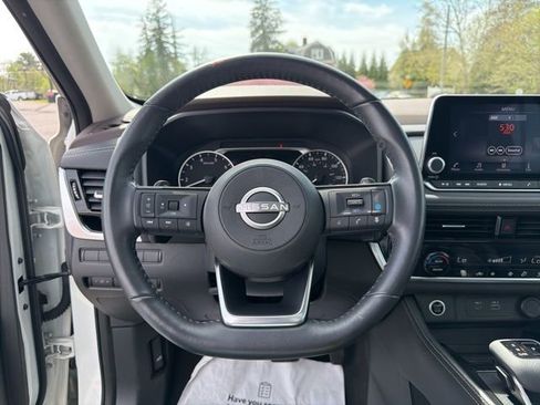 Used 2023 Nissan Rogue SL AWD/4WD image 24