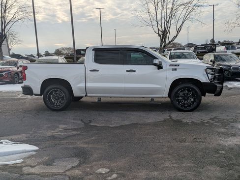 Used 2022 Chevrolet Silverado 1500 LTZ w/ LTZ Premium Texas Edition AWD/4WD image 10