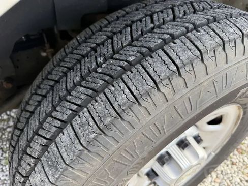 Used 2021 Chevrolet Express 3500 w/ Power Convenience Package image 9