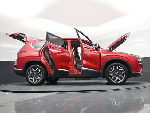 Used 2023 Hyundai Santa Fe Limited image 21