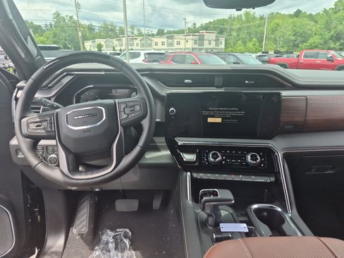 Used 2026 GMC Sierra 1500 Denali Ultimate AWD/4WD image 23