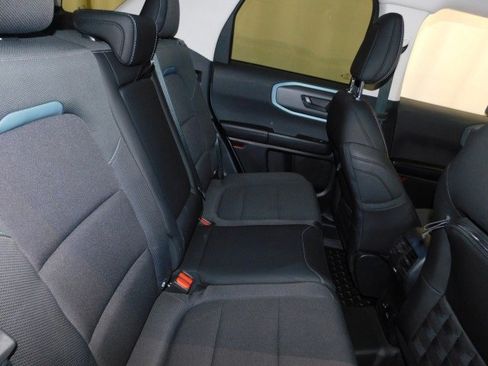 Used 2022 Ford Bronco Sport Badlands image 17