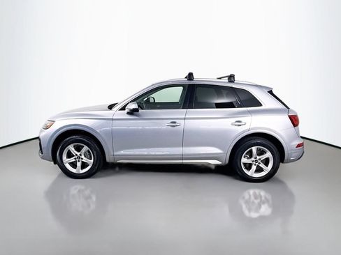 Certified 2023 Audi Q5 Premium w/ Convenience Package AWD/4WD image 2