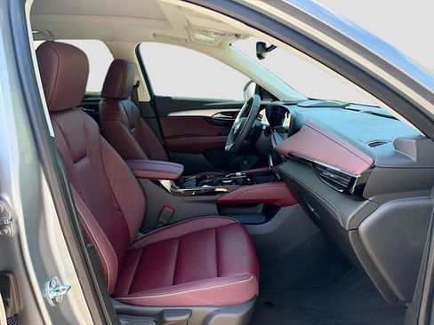 Used 2025 Buick Envision Sport Touring AWD/4WD image 15