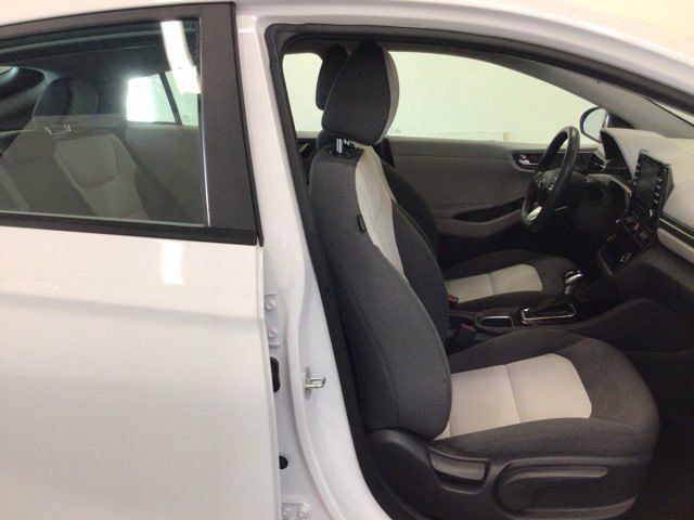 Used 2020 Hyundai Ioniq Blue FWD image 10
