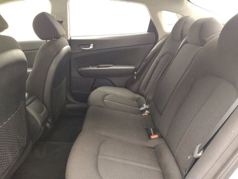 Used 2020 Kia Optima LX image 18