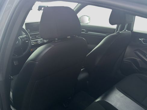 Used 2025 Honda Civic Sport image 24