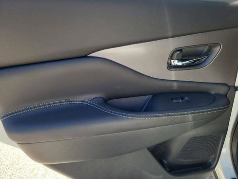 Certified 2023 Nissan Murano SL FWD image 16