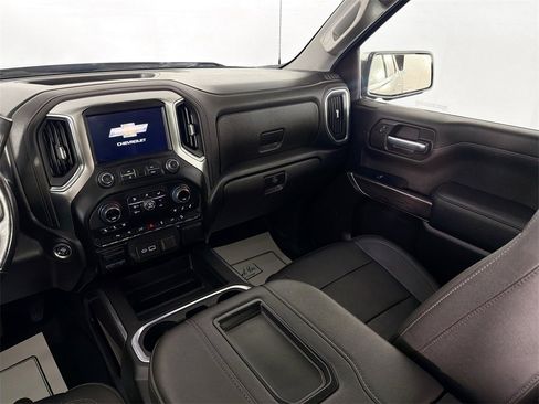 Used 2021 Chevrolet Silverado 1500 LTZ w/ Z71 Off-Road Package image 20