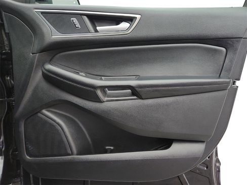 Used 2022 Ford Edge SEL w/ Convenience Package image 26