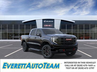 New 2026 GMC Sierra 1500 AT4 w/ LPO, Black Badging Package