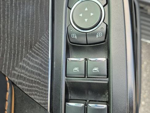 Used 2022 Ford F150 Platinum w/ Equipment Group 701A High AWD/4WD image 19