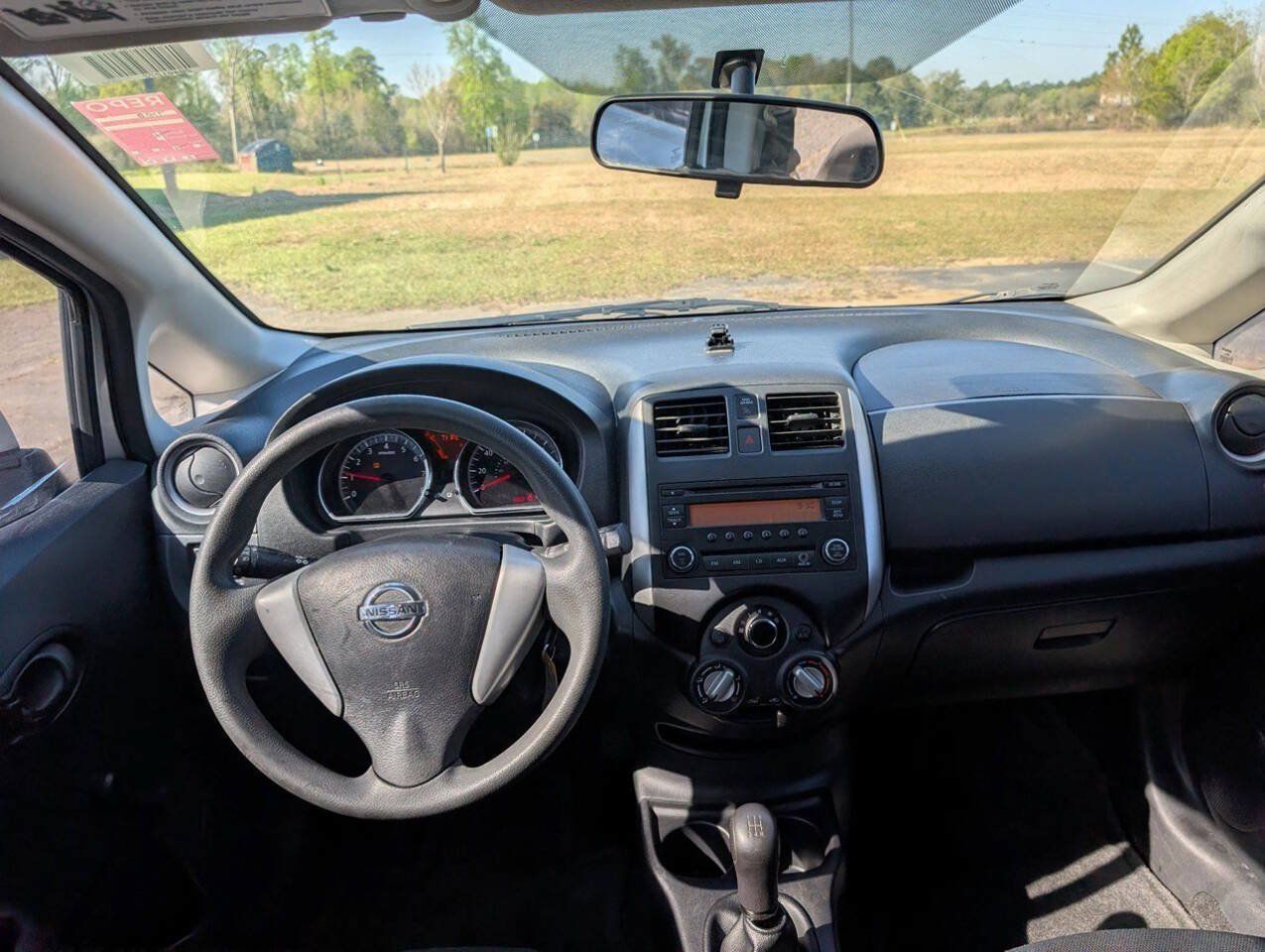Used 2014 Nissan Versa Note S FWD image 30