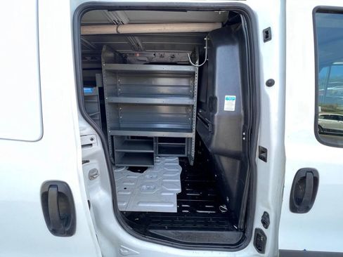 Used 2022 RAM ProMaster City Tradesman FWD image 16