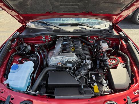 Used 2025 MAZDA MX-5 Miata RF Grand Touring RWD image 20