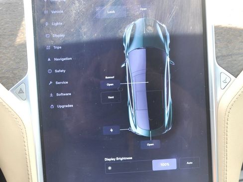 Used 2014 Tesla Model S 85 RWD image 31