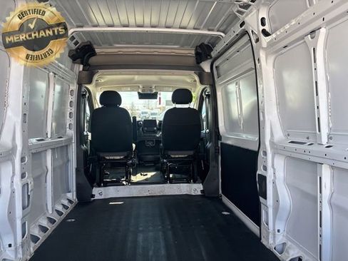 Used 2025 RAM ProMaster 2500 w/ Convenience Group image 6