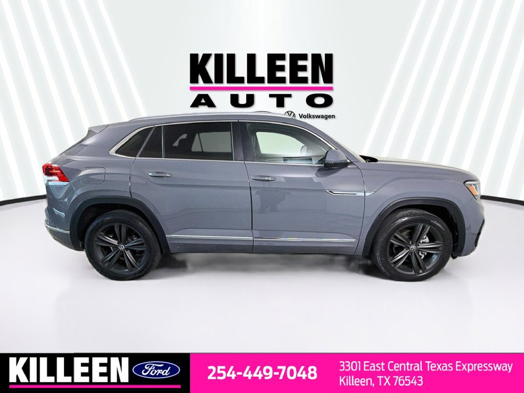 Used 2022 Volkswagen Atlas Cross Sport SEL R-Line AWD/4WD image 9
