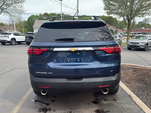 Certified 2023 Chevrolet Traverse LT w/ LT Premium Package AWD/4WD image 6