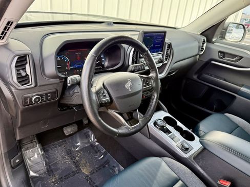 Certified 2023 Ford Bronco Sport Outer Banks w/ Tech Package image 9