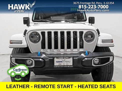 Used 2022 Jeep Wrangler Unlimited Sahara AWD/4WD image 2