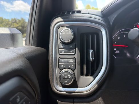 Used 2020 Chevrolet Silverado 3500 LTZ w/ LTZ Convenience Package AWD/4WD image 31