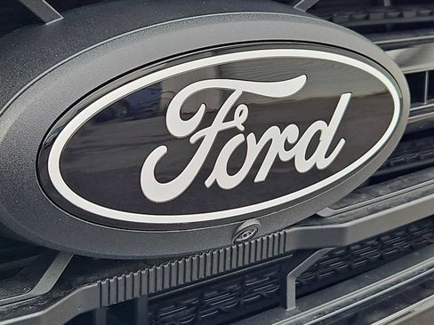 Used 2025 Ford F150 XLT w/ Equipment Group 302A MID image 12