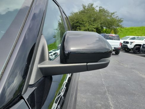 Certified 2023 Ford Explorer XLT w/ Equipment Group 202A RWD image 4