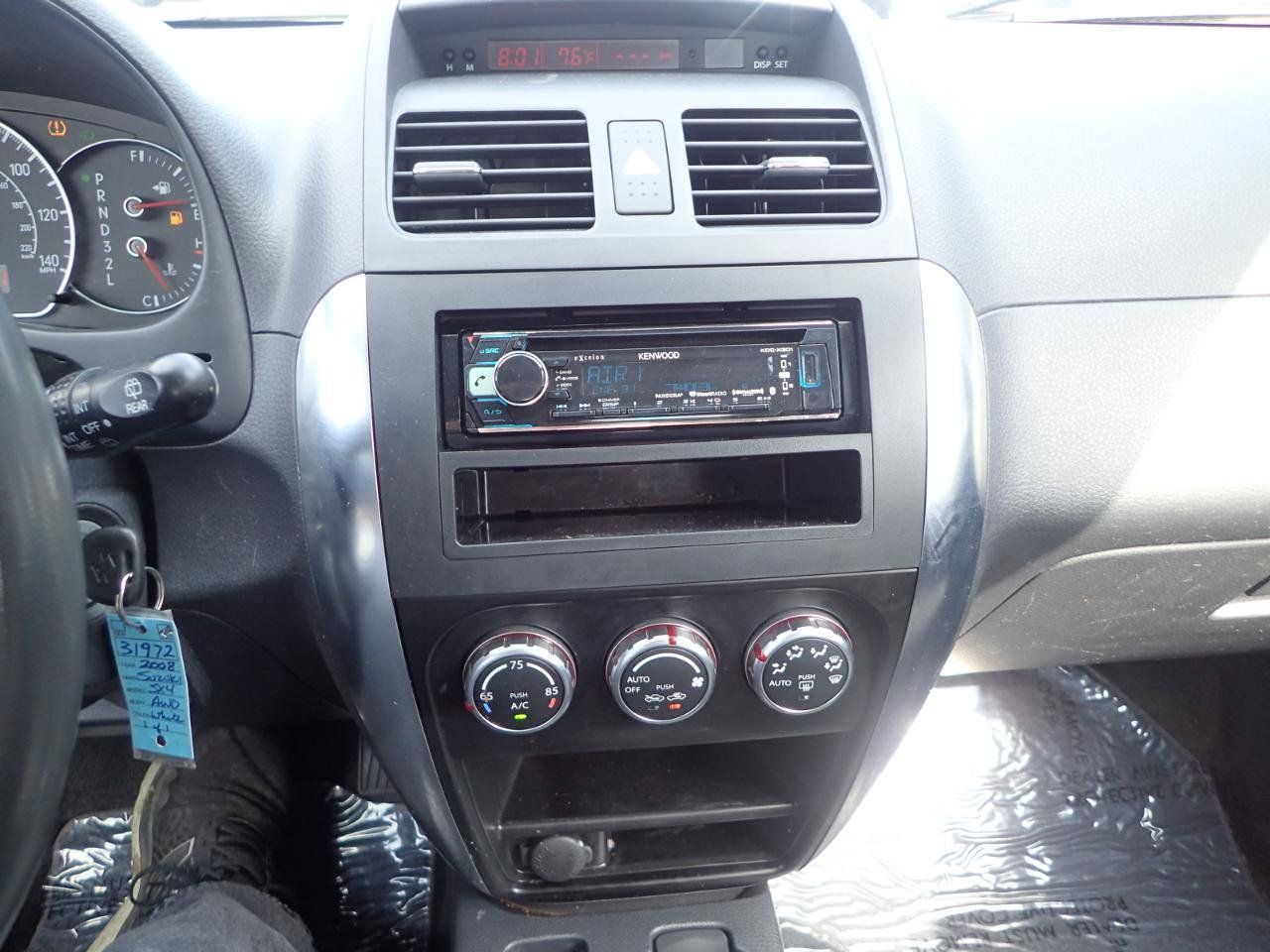 Used 2008 Suzuki SX4 AWD Hatchback image 18