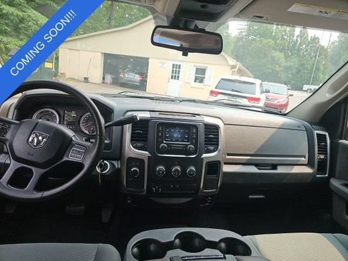 Used 2016 RAM 2500 SLT AWD/4WD image 10
