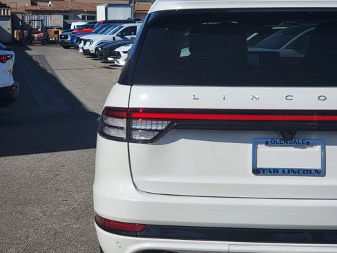 New 2026 Lincoln Aviator Reserve w/ Luxury Package image 6