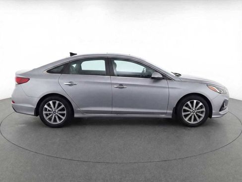 Used 2017 Hyundai Sonata Limited image 8
