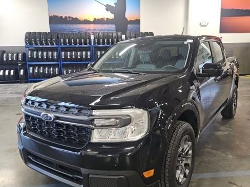 Used 2023 Ford Maverick XLT w/ XLT Luxury Package image 2