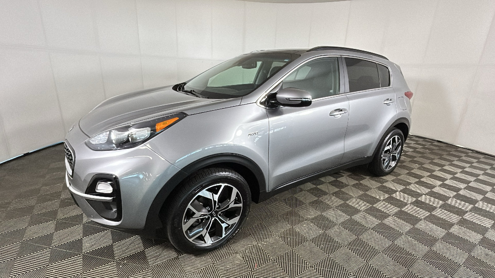 Used 2022 Kia Sportage EX w/ EX Technology Package AWD/4WD image 7