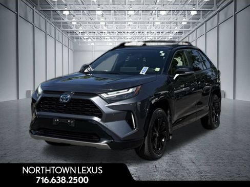 Used 2023 Toyota RAV4 XSE AWD/4WD image 1
