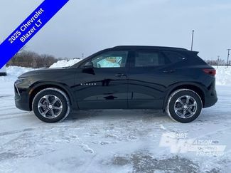 New 2025 Chevrolet Blazer LT w/ Convenience Package video 3
