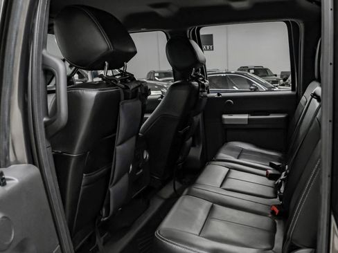Used 2016 Ford F250 Lariat w/ FX4 Off-Road Package AWD/4WD image 34