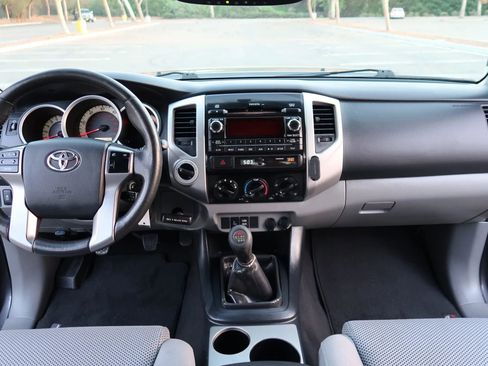 Used 2012 Toyota Tacoma Pickup 4D 5 ft image 25