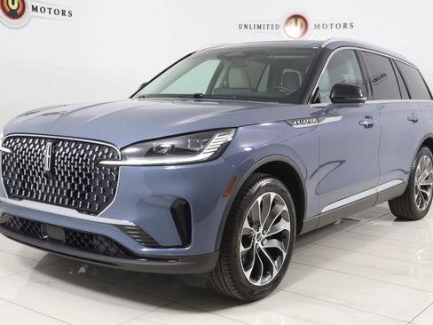 Used 2025 Lincoln Aviator Reserve w/ Illumination Package AWD/4WD image 5