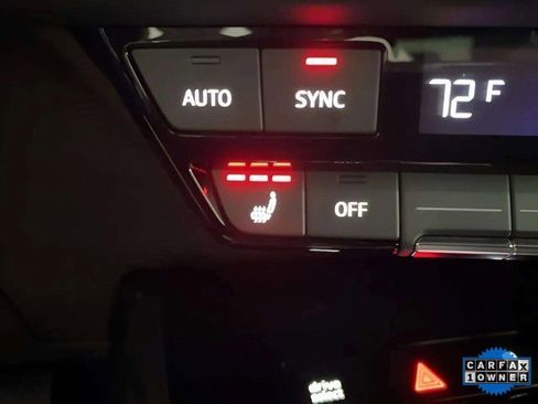 Used 2024 Audi Q4 e-tron Premium Plus image 51