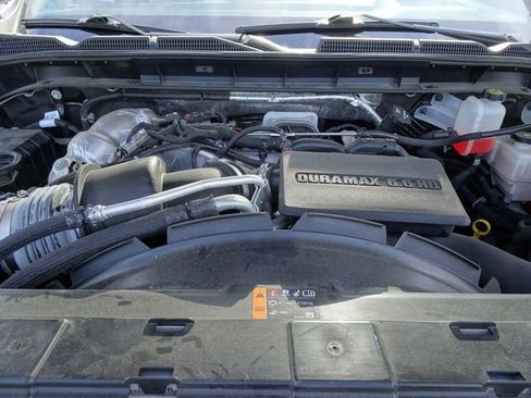 Used 2024 GMC Sierra 2500 Denali Ultimate AWD/4WD image 35