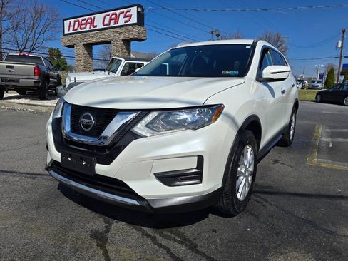 Used 2018 Nissan Rogue SV AWD/4WD image 7