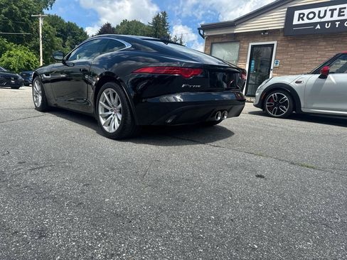 Used 2016 Jaguar F-TYPE Coupe RWD image 14