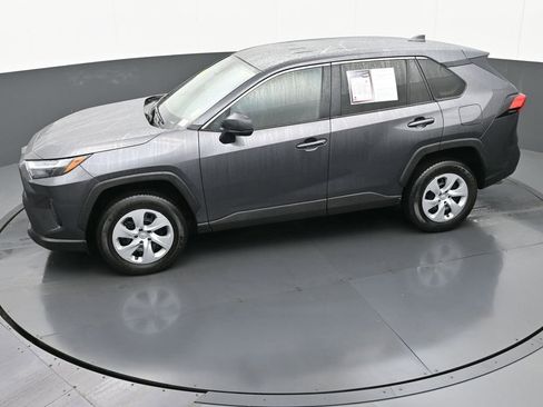 Used 2025 Toyota RAV4 LE image 35