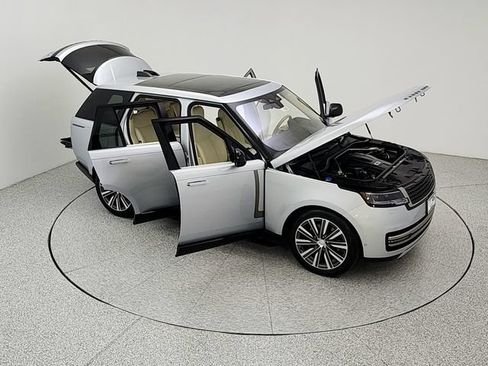 Certified 2023 Land Rover Range Rover SE AWD/4WD image 40