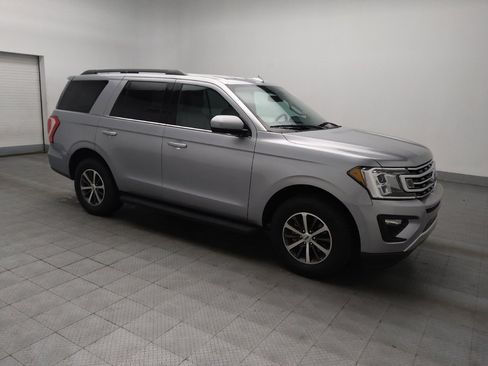 Used 2020 Ford Expedition XLT image 11
